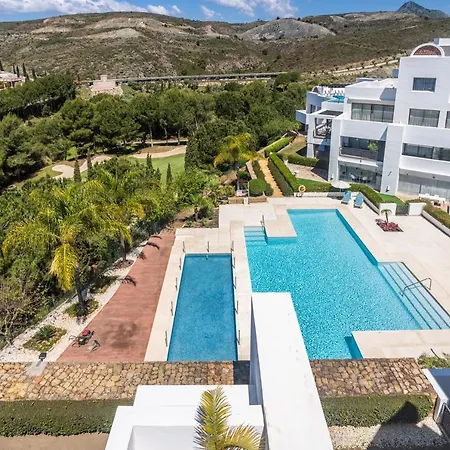 Vakantiehuis Duplex Penthouse With 3 Bedrooms Estepona